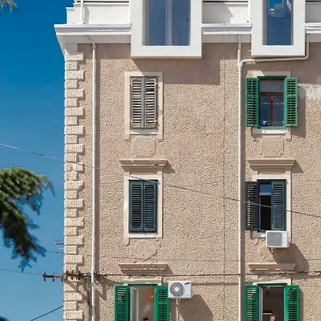 Apartment Lovely Rita's - Cosy In Center Sibenik